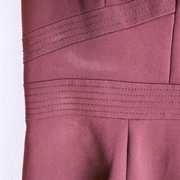 Antonio Melani Sleeveless Split Neck Knee Length Pencil Dress in Burgundy Sz 14 - Picture 4 of 11